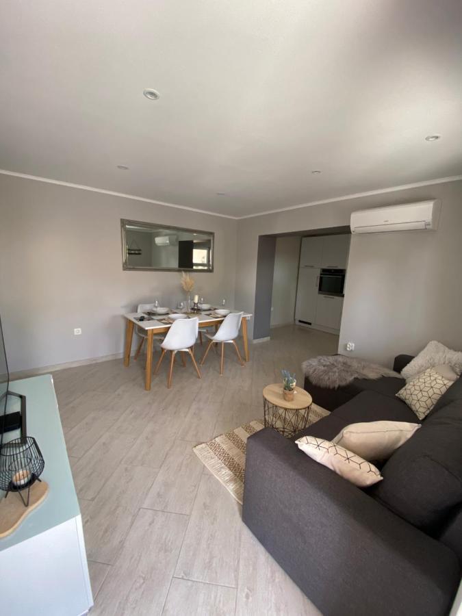 Apartman Petra Gustirna Extérieur photo